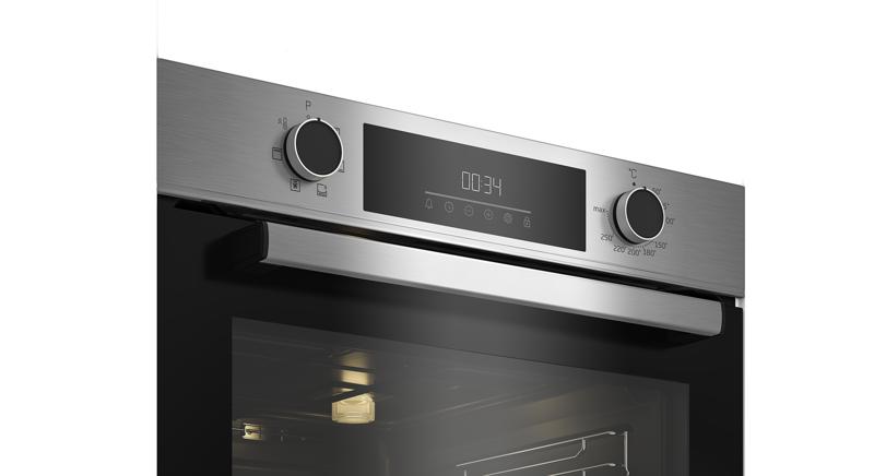 Quraşdırılan soba Beko BBIE12300XD