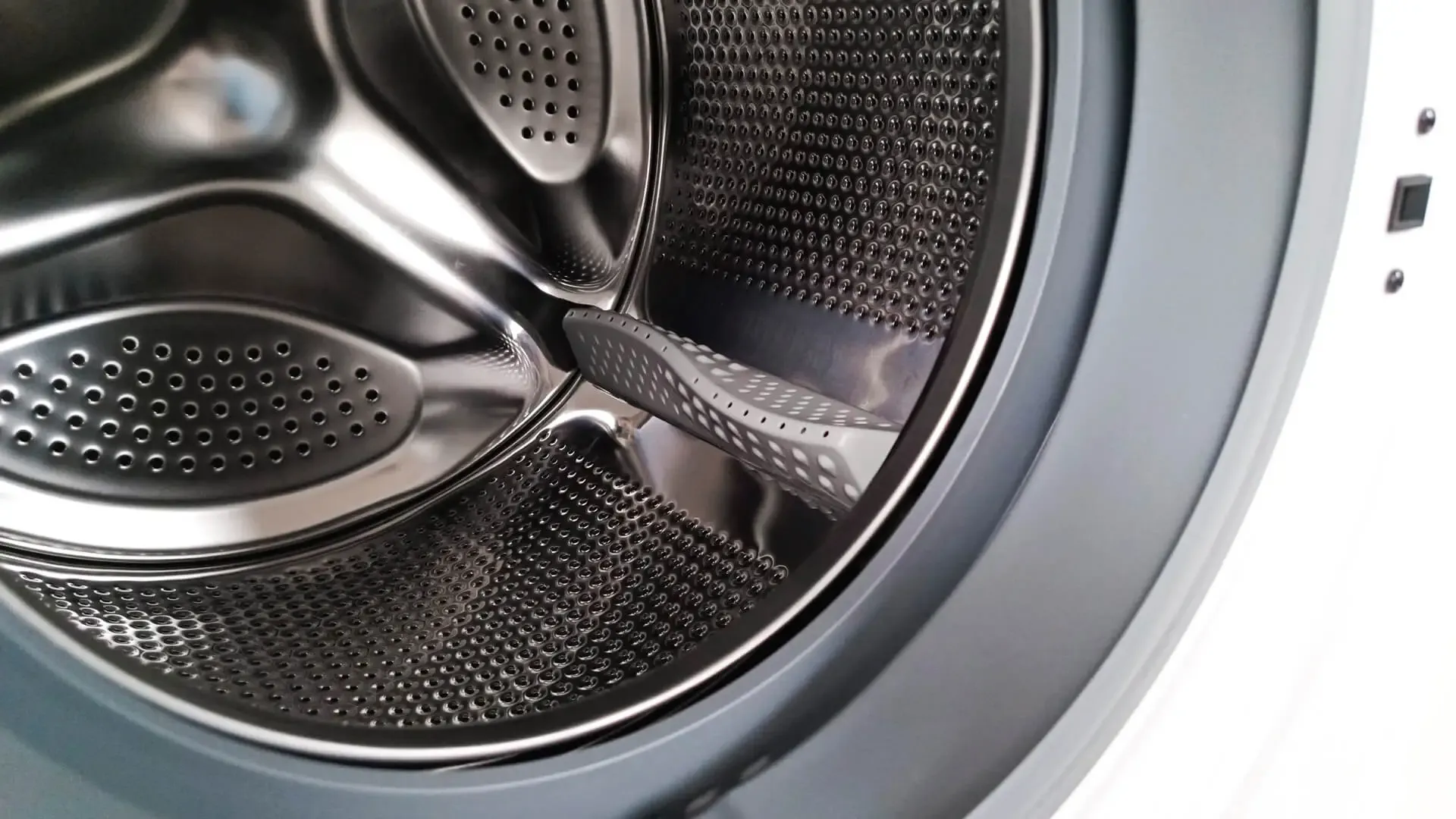 Paltaryuyan maşın Midea MF100W70/W-C